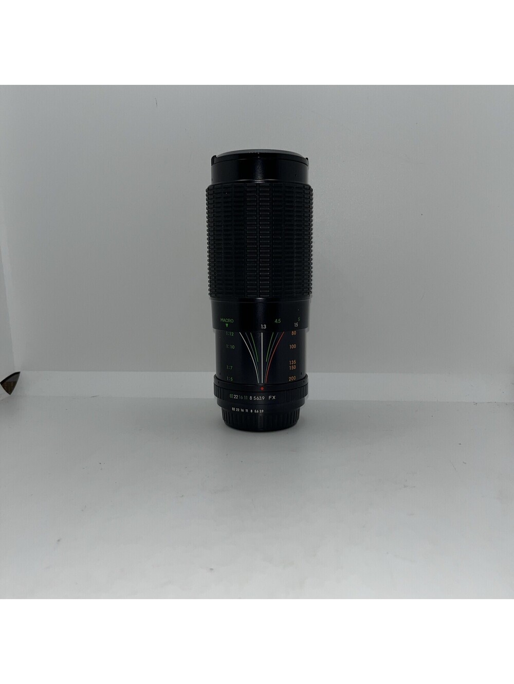 Kalimar 80-200mm f/3.9 f/22 Auto Zoom Lens – Canon FD Mount – Vintage SLR